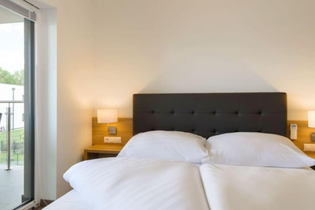 Luxus Appartement Am Golfplatz Und Therme Lutzmannsburg Zsira Exteriör bild
