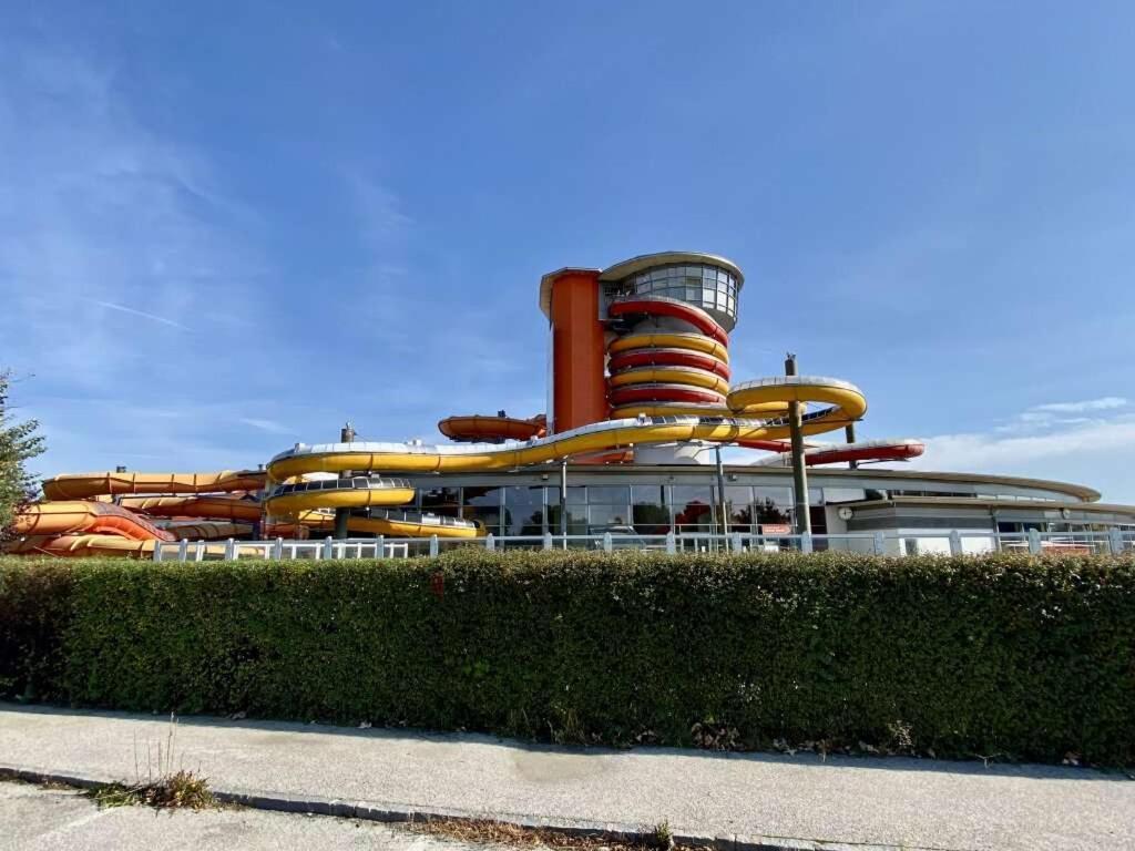 Luxus Appartement Am Golfplatz Und Therme Lutzmannsburg Zsira Exteriör bild